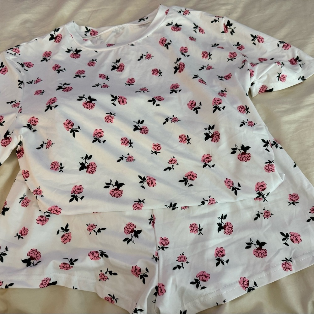 Floral Print Matching Pajama Short Set